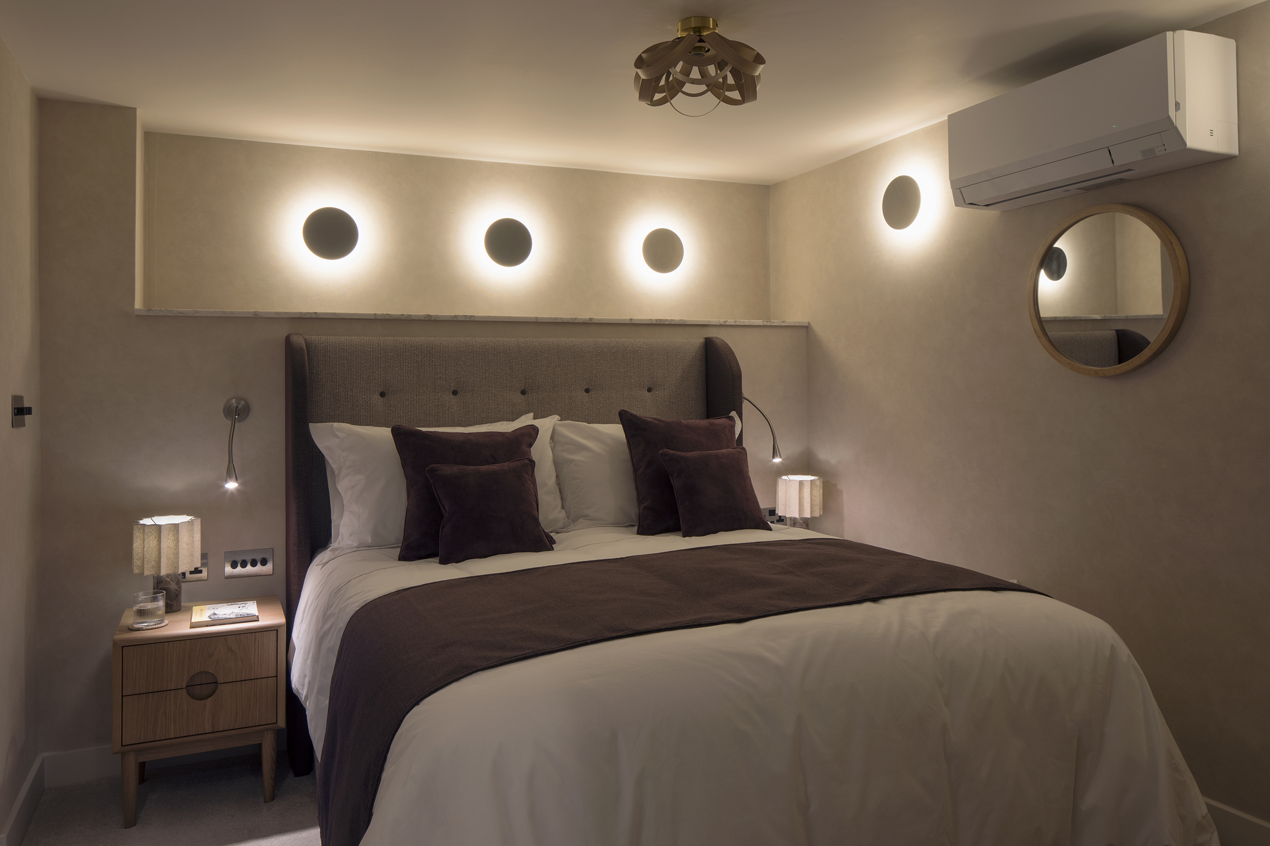 Sigma Plus Regency Square Suites